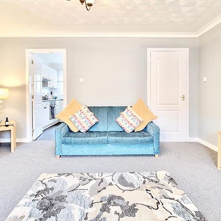 Railroad Apartment Wishaw  Dış mekan fotoğraf